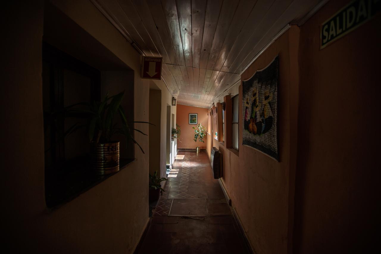 Giramundo Hostel Suites ウマウアカ エクステリア 写真